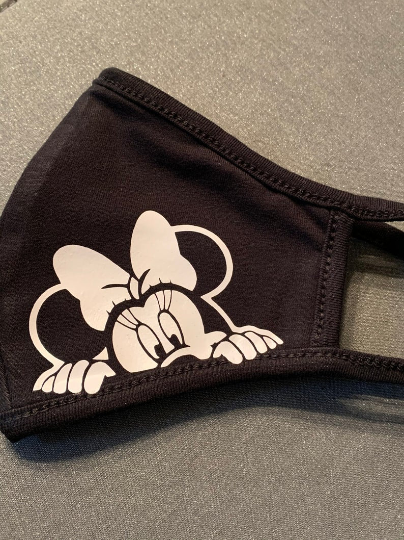 Disney Minnie Mouse Peeking White Image Mask